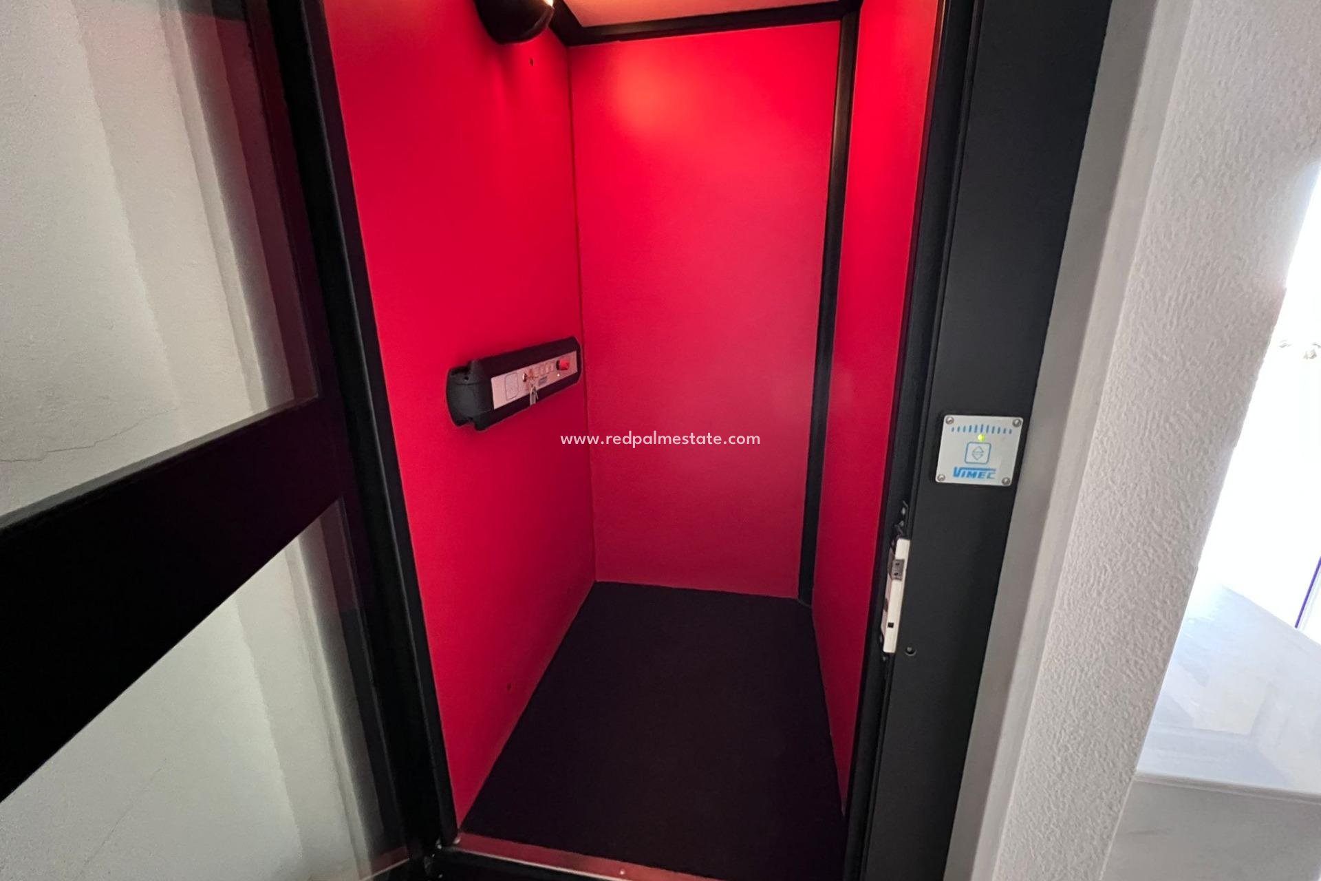 Videresalg - Villa -
Orihuela Costa - Raiguero de Bonanza