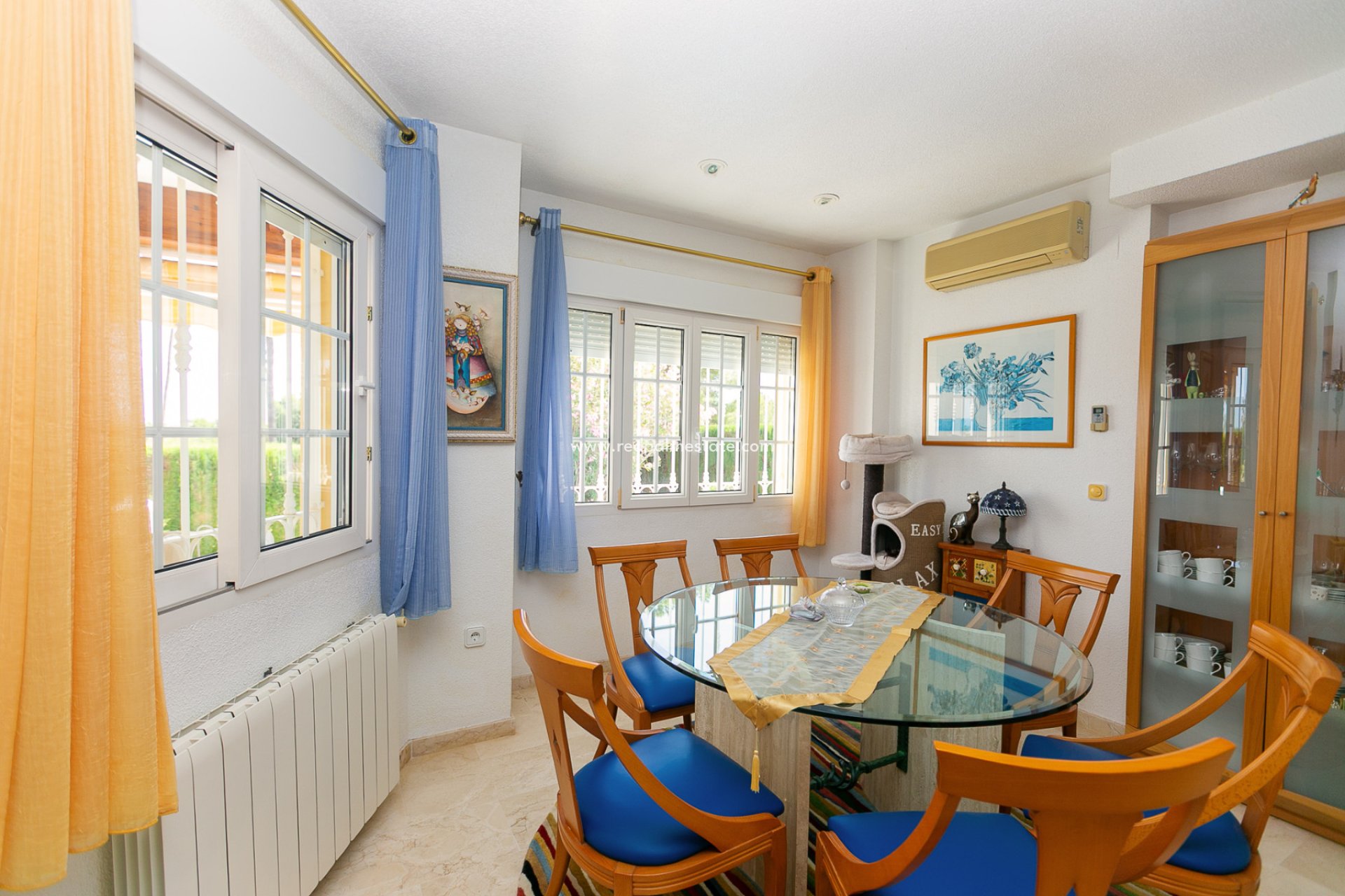 Videresalg - Villa -
Orihuela Costa - Rioja