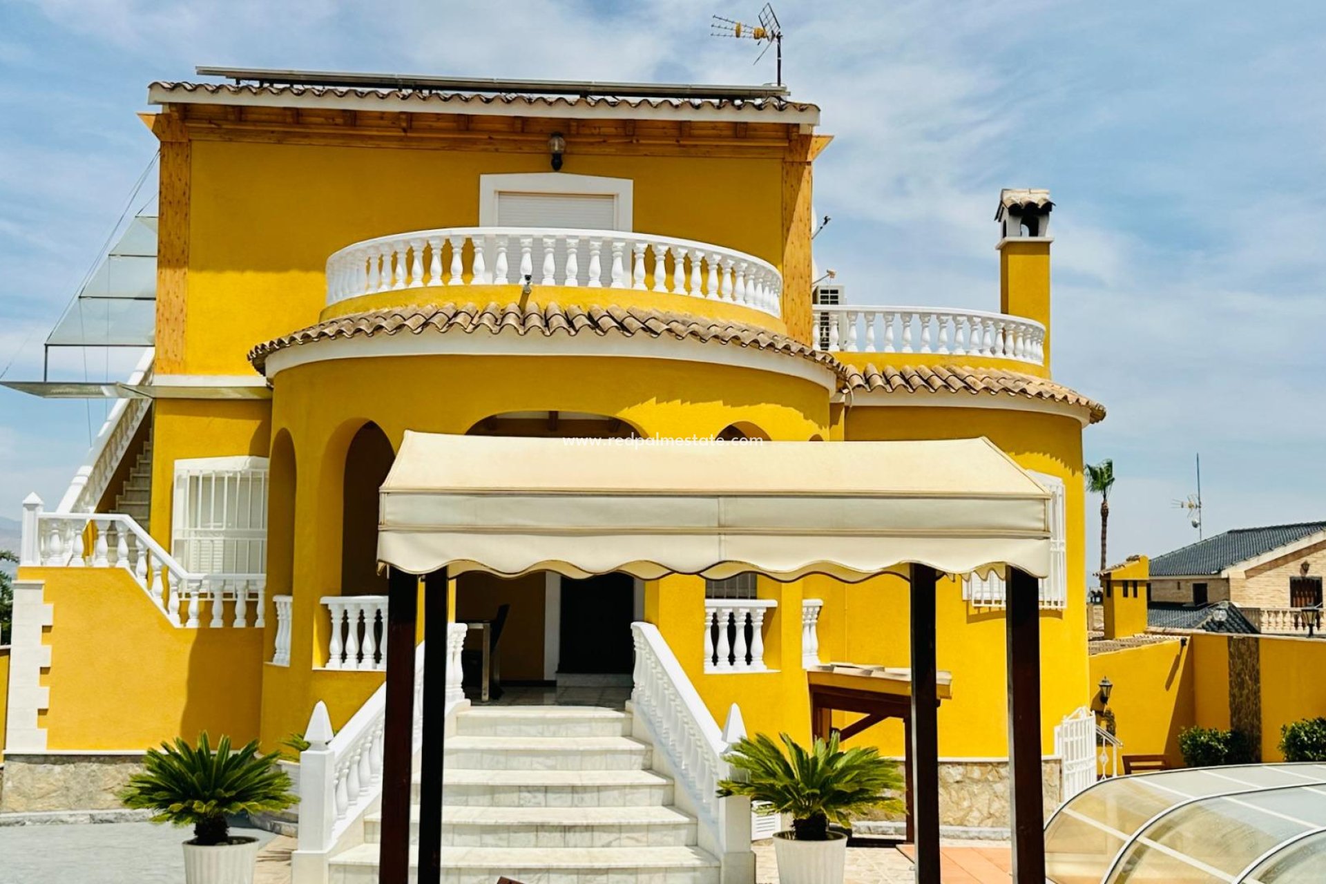 Videresalg - Villa -
Orihuela Costa - Urb. Montepinar