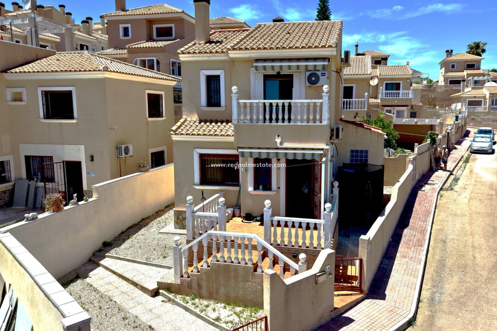Videresalg - Villa -
Orihuela Costa - Villamartín