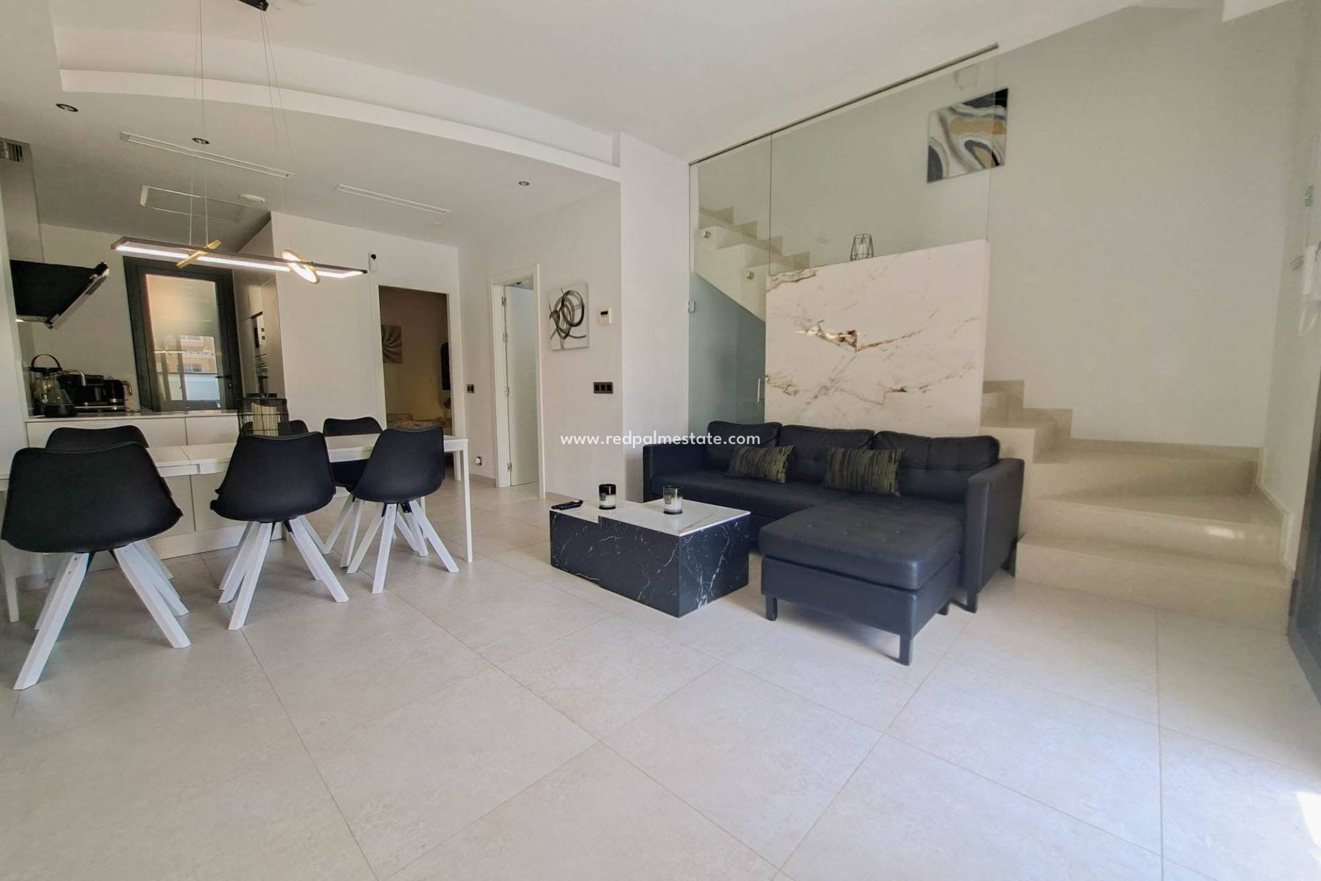 Videresalg - Villa -
Orihuela Costa - Villamartín