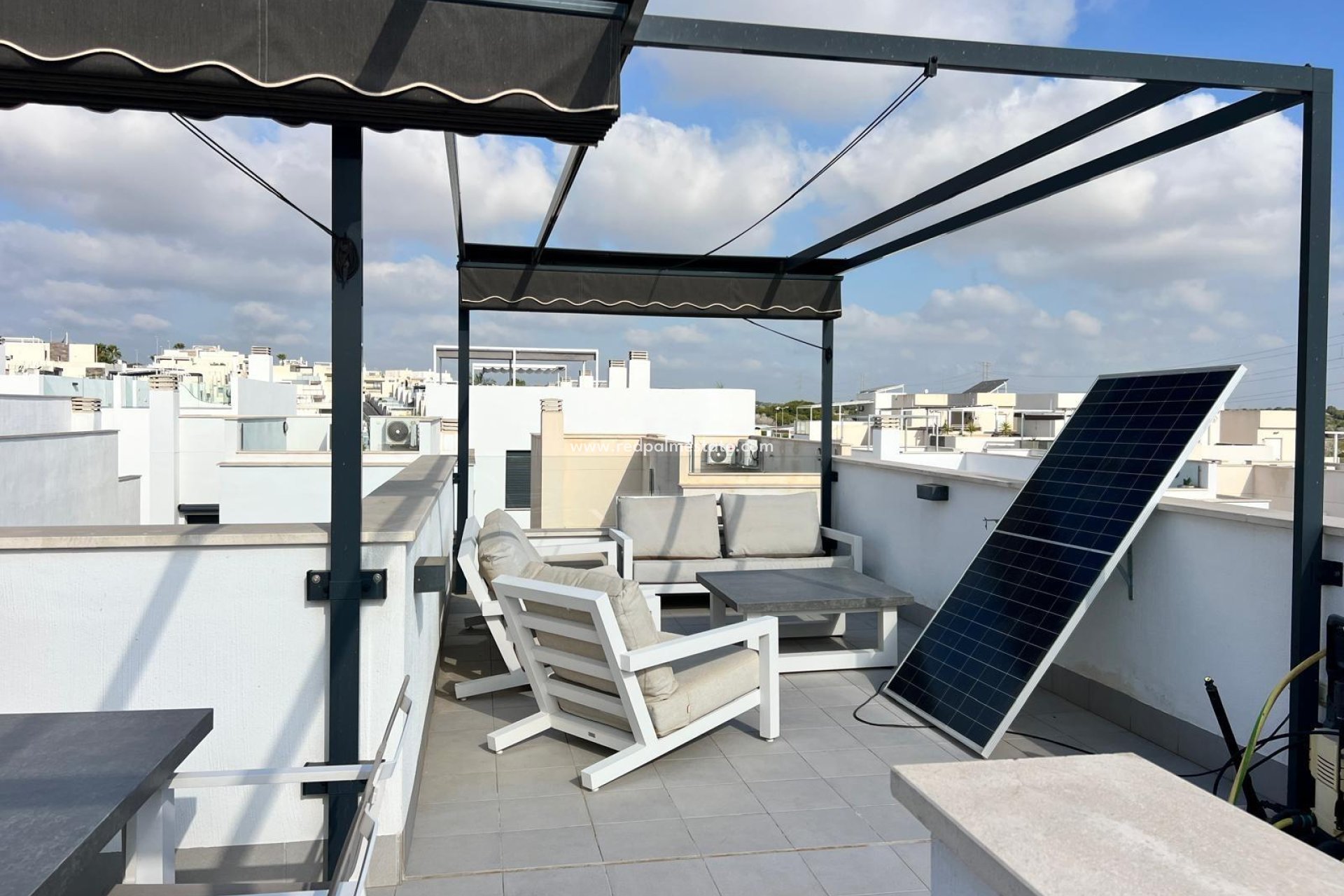 Videresalg - Villa -
Orihuela Costa - Villamartín
