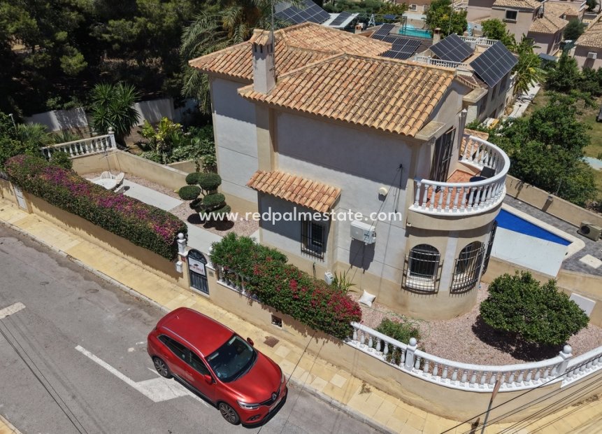 Videresalg - Villa -
Orihuela Costa - Villamartín