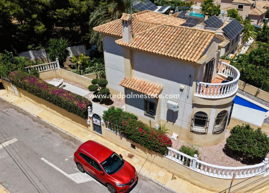 Videresalg - Villa -
Orihuela Costa - Villamartín