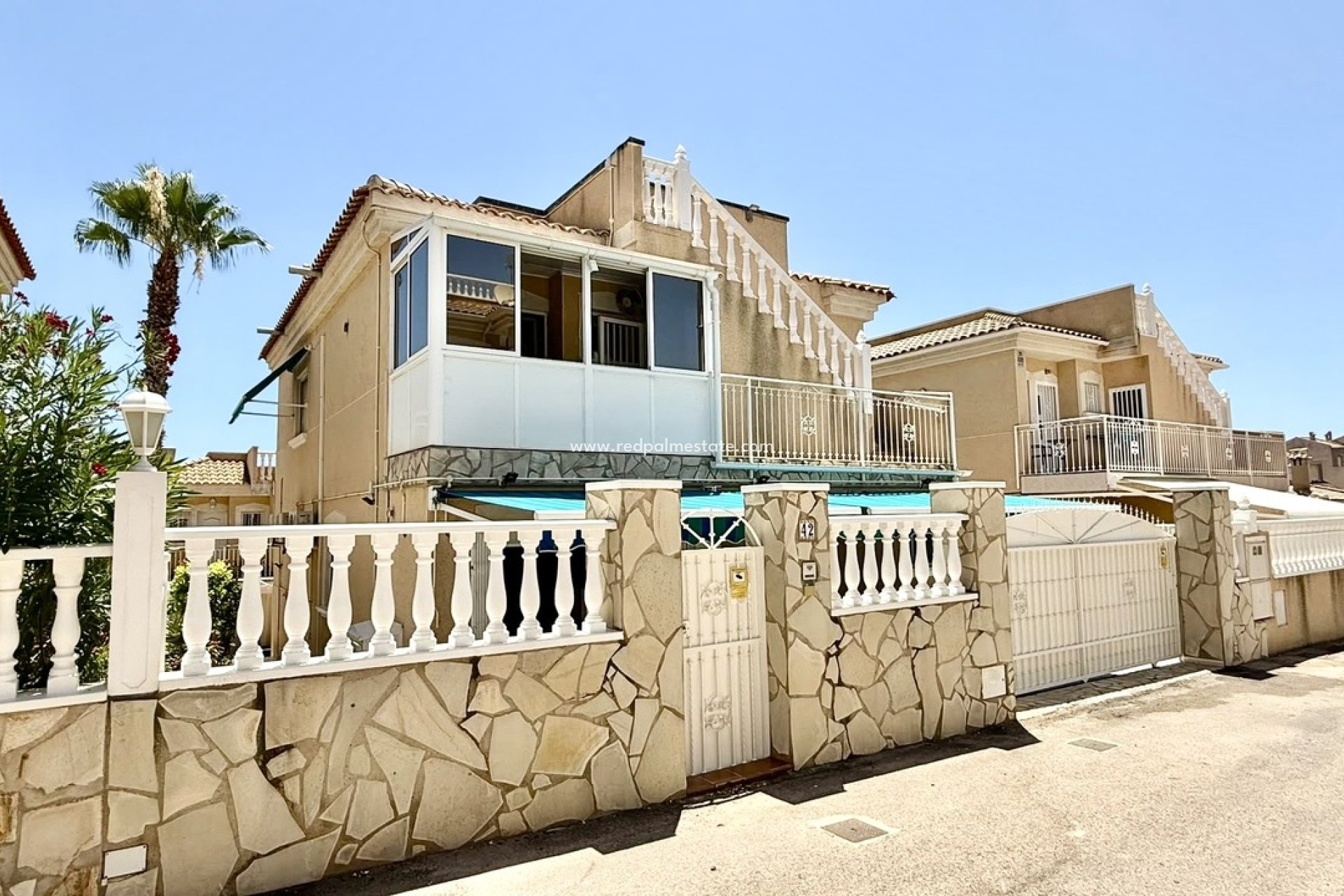Videresalg - Villa -
Orihuela Costa - Villamartín