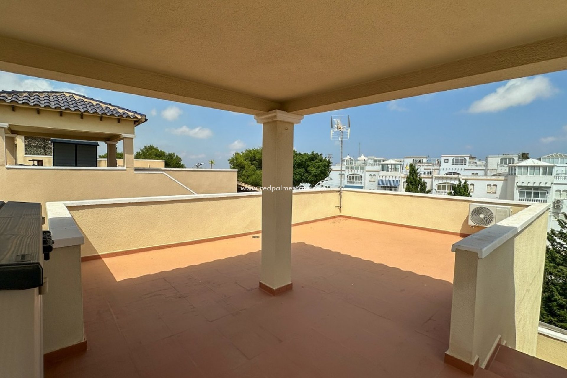 Videresalg - Villa -
Orihuela Costa - Villamartín