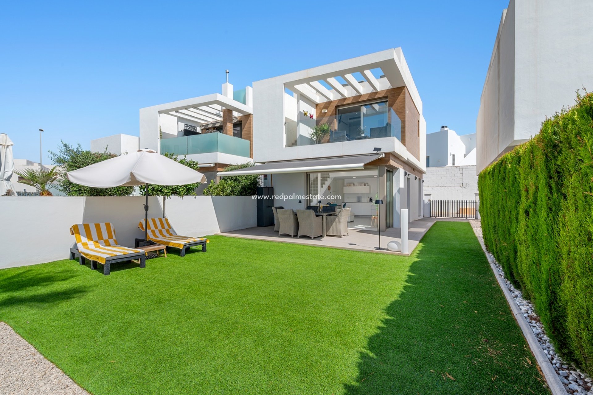 Videresalg - Villa -
Orihuela Costa - Villamartín