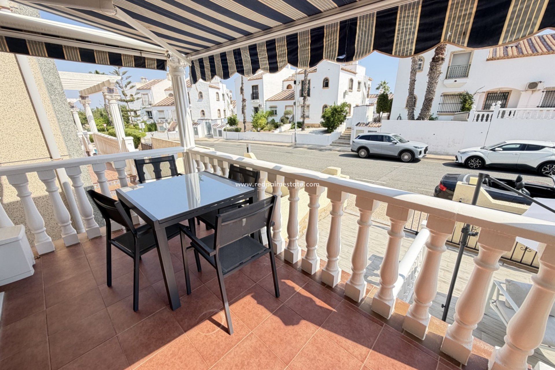 Videresalg - Villa -
Orihuela Costa - Villamartín