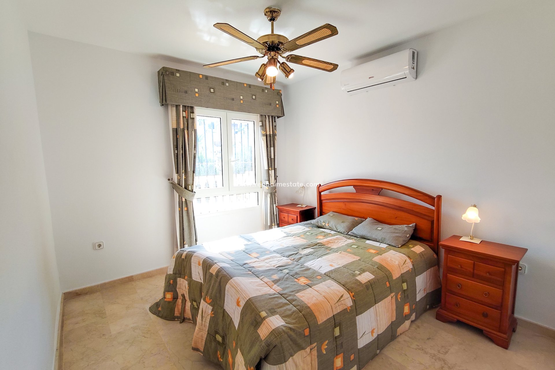 Videresalg - Villa -
Orihuela Costa - Villamartín