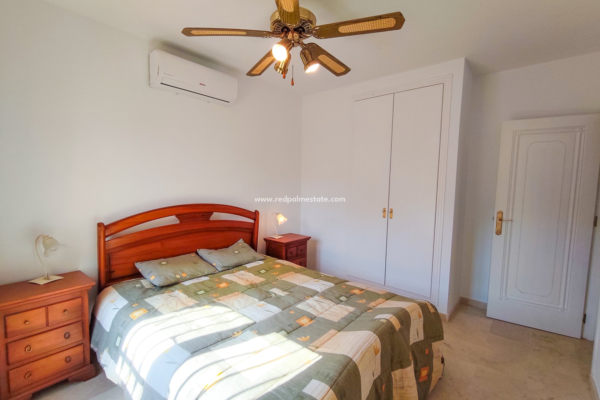 Videresalg - Villa -
Orihuela Costa - Villamartín