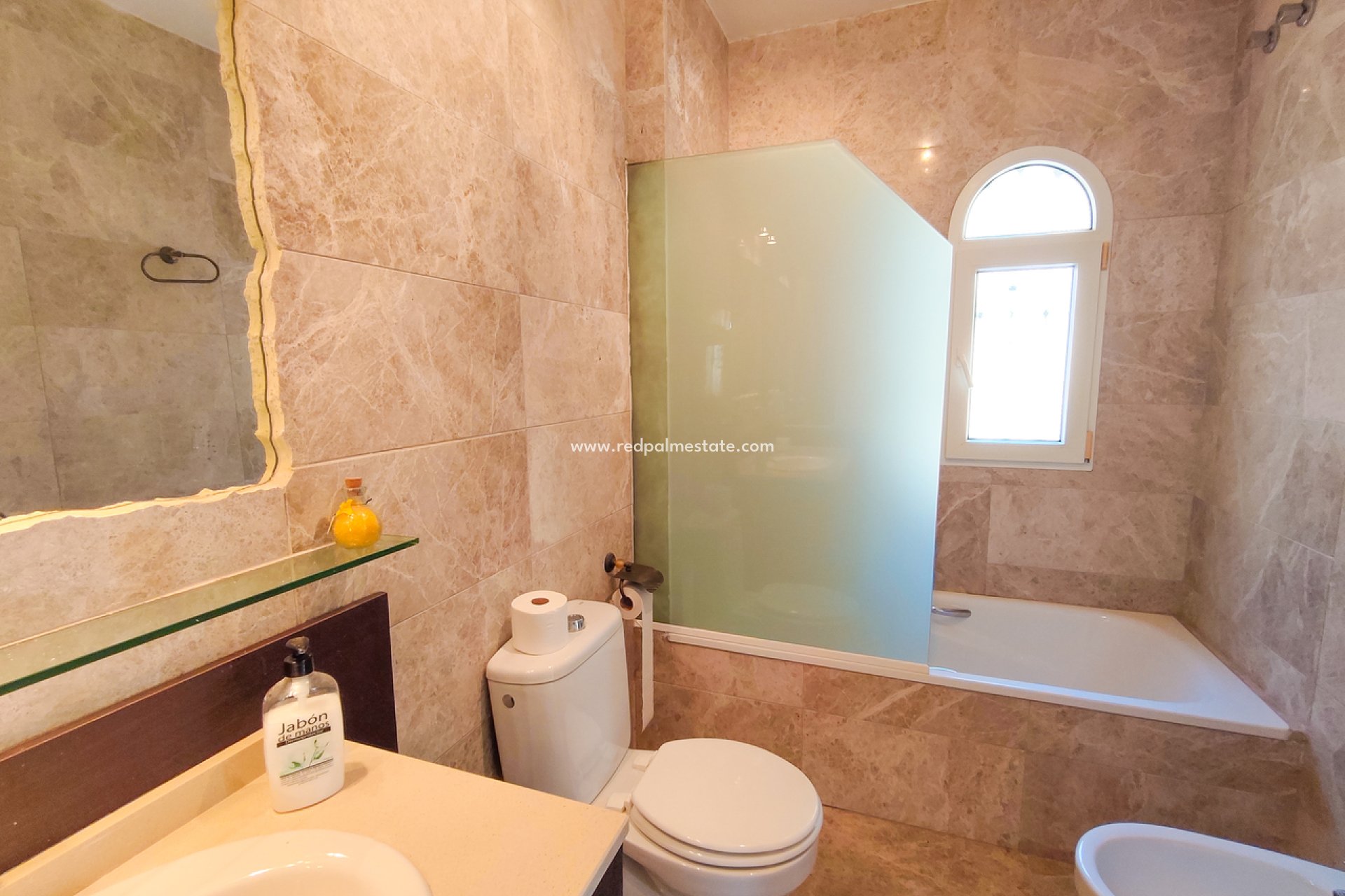 Videresalg - Villa -
Orihuela Costa - Villamartín