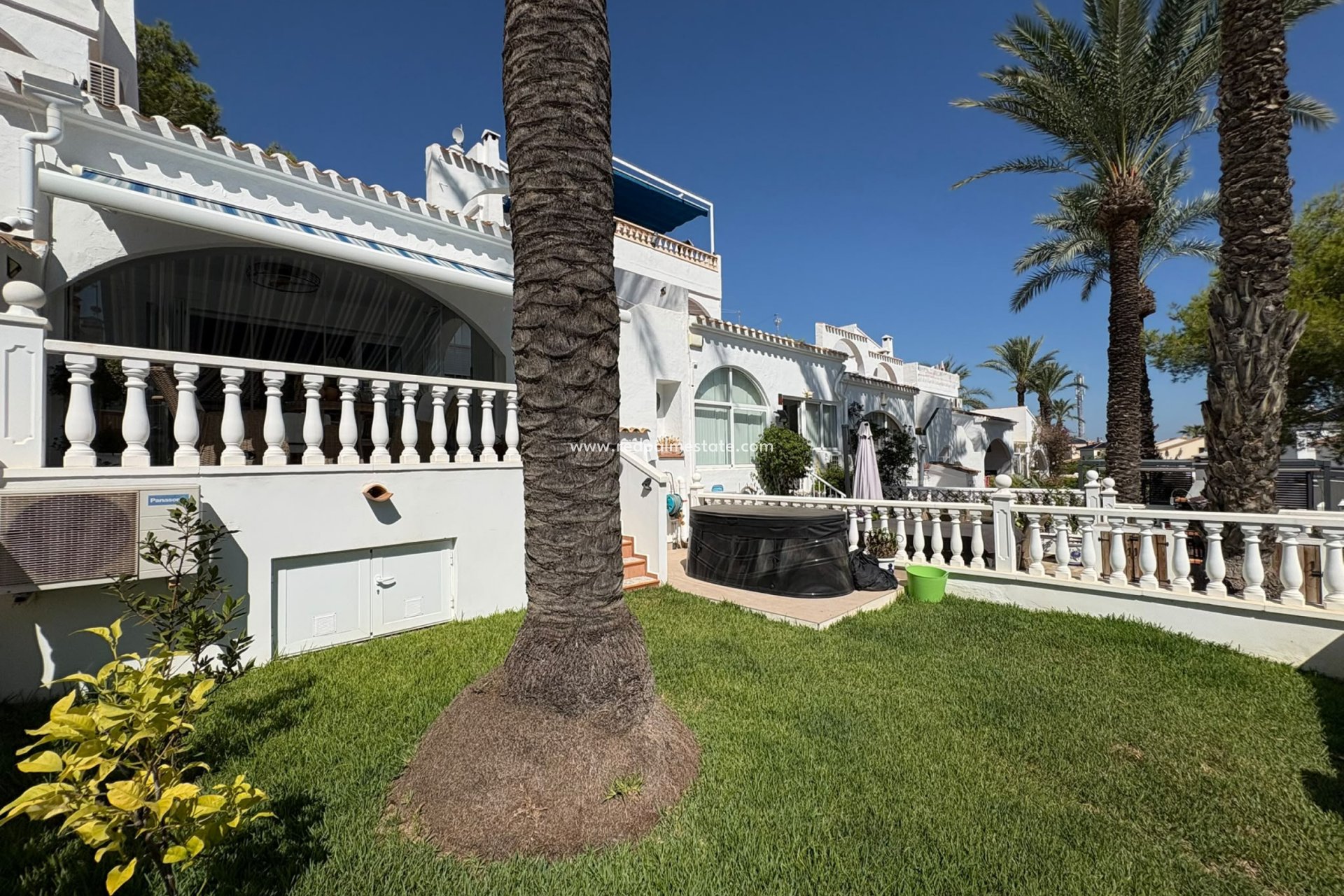 Videresalg - Villa -
Orihuela Costa - Villamartín