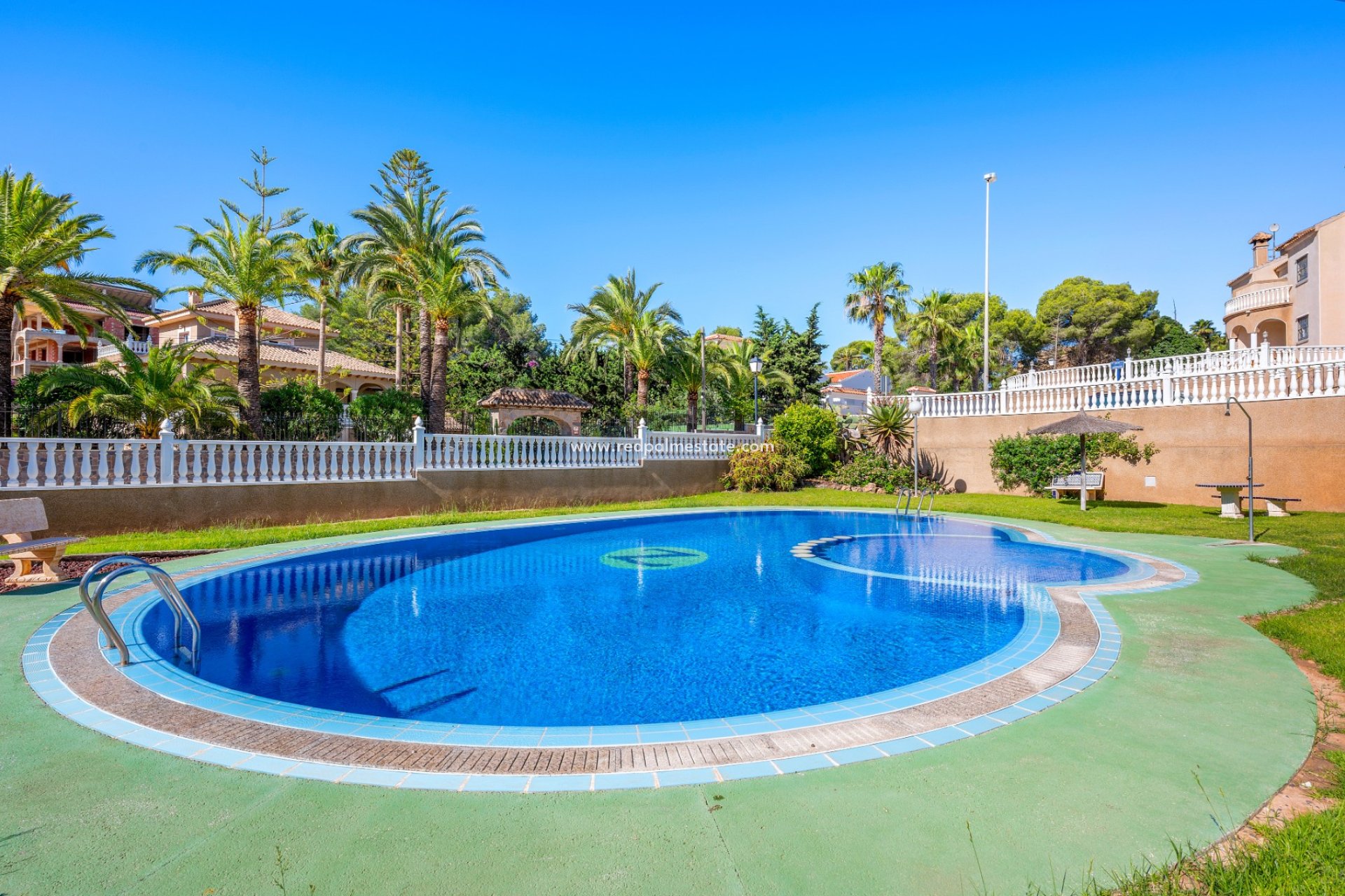 Videresalg - Villa -
Orihuela Costa - Villamartín
