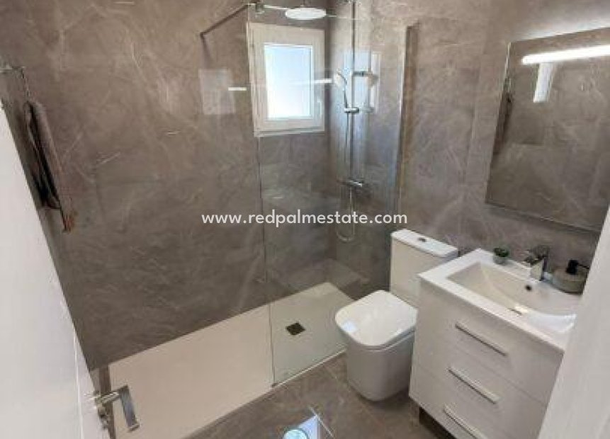 Videresalg - Villa -
Orihuela Costa - Villamartín