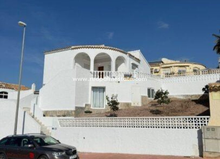 Videresalg - Villa -
Orihuela Costa - Villamartín