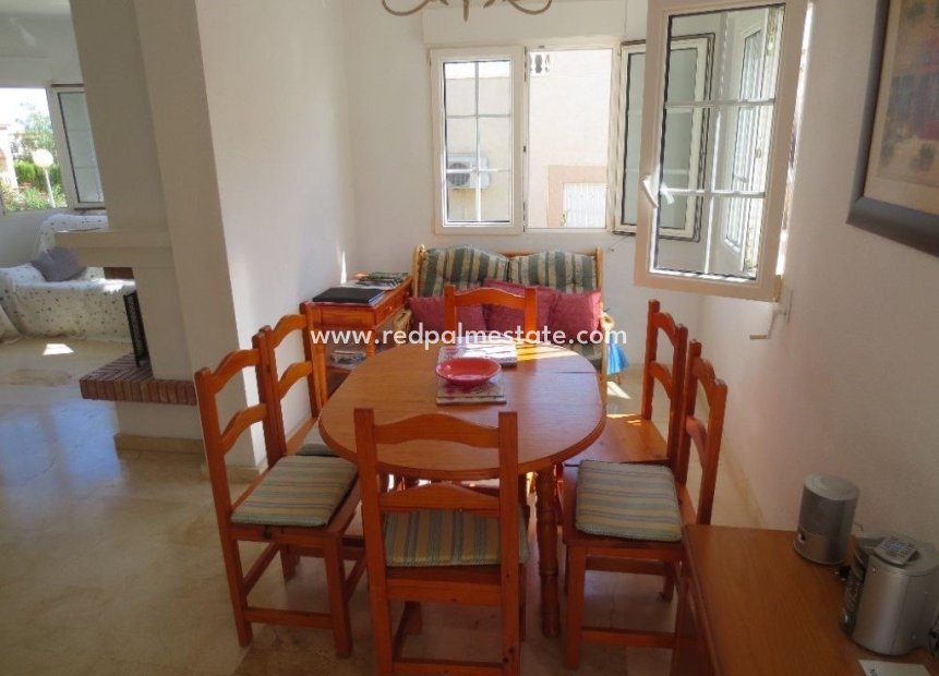 Videresalg - Villa -
Orihuela Costa - Villamartín