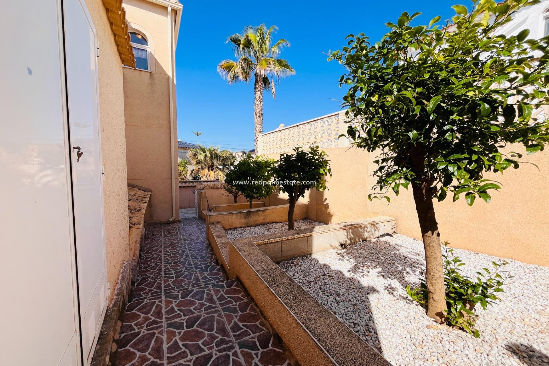 Videresalg - Villa -
Orihuela Costa - Villamartín