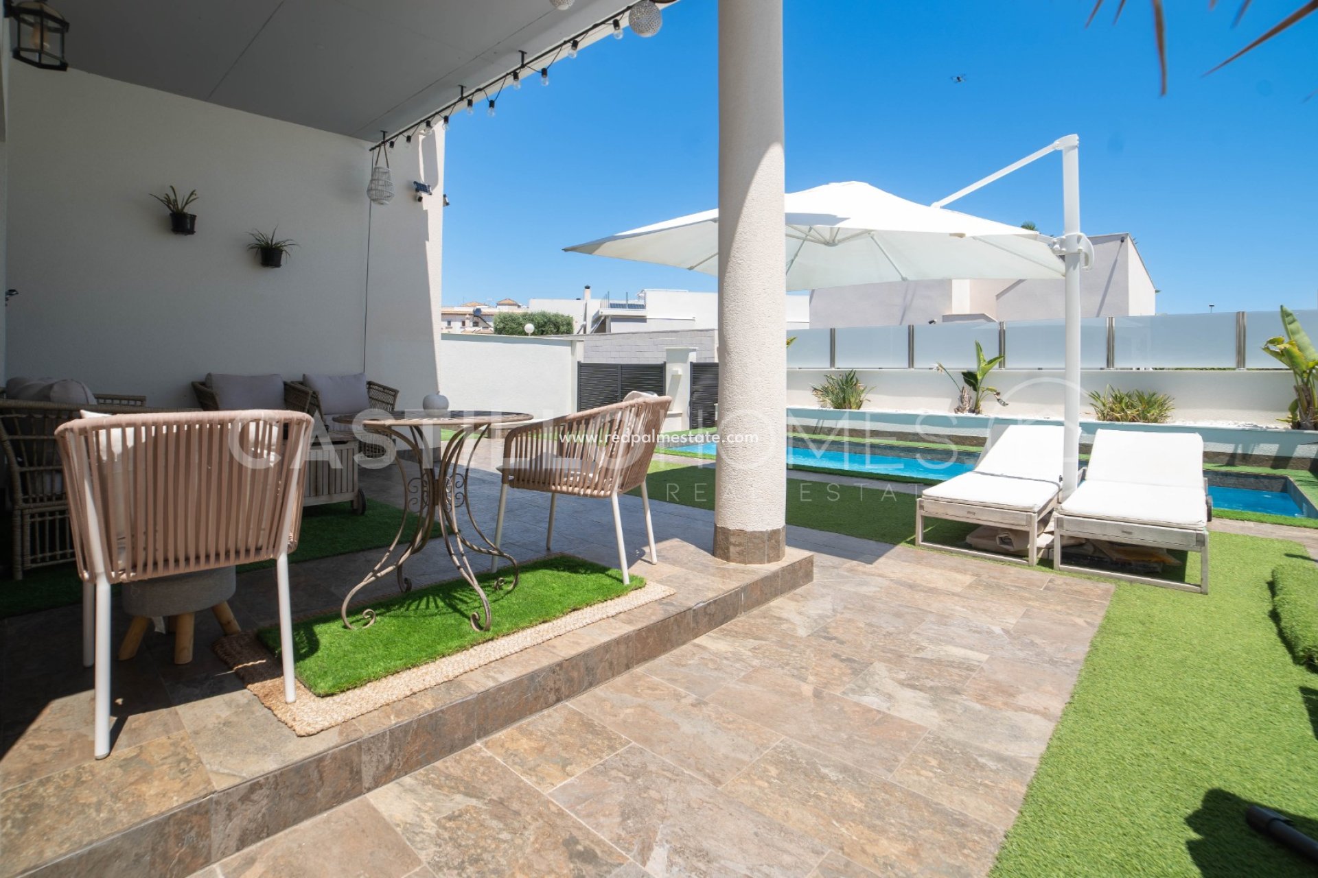 Videresalg - Villa -
Orihuela Costa - Villamartín