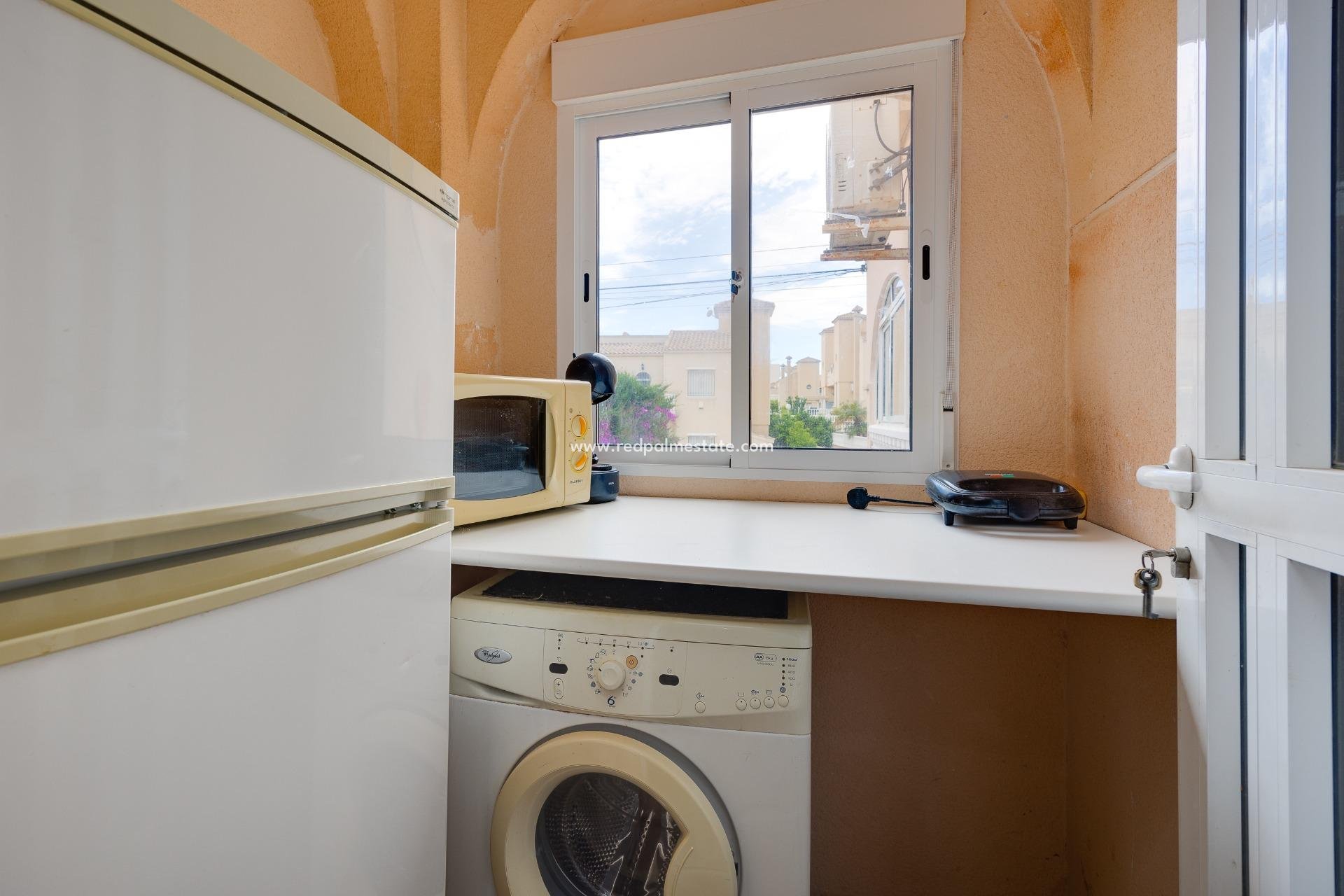 Videresalg - Villa -
Orihuela Costa - Villamartín