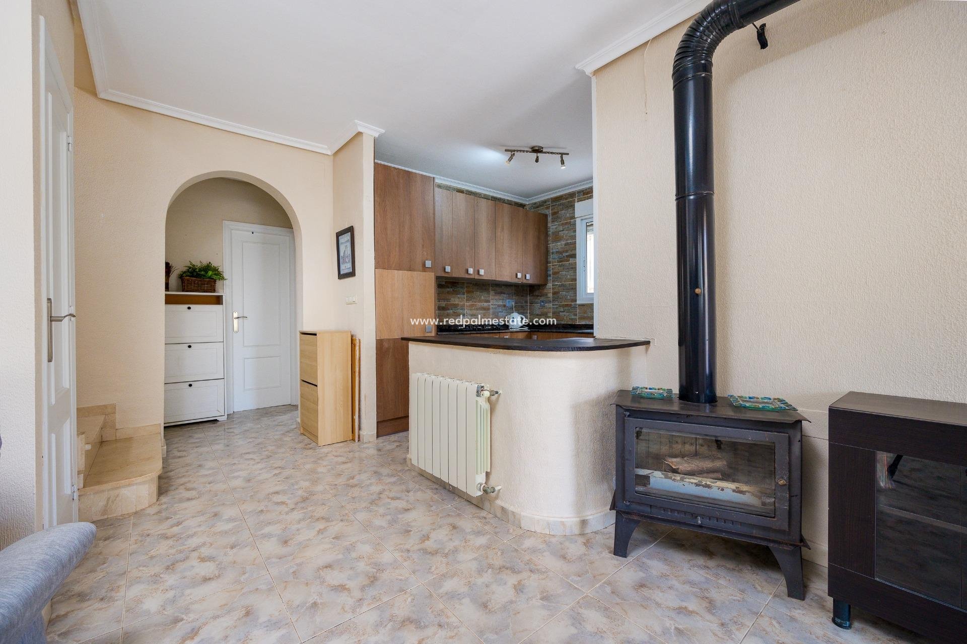 Videresalg - Villa -
Orihuela Costa - Villamartín