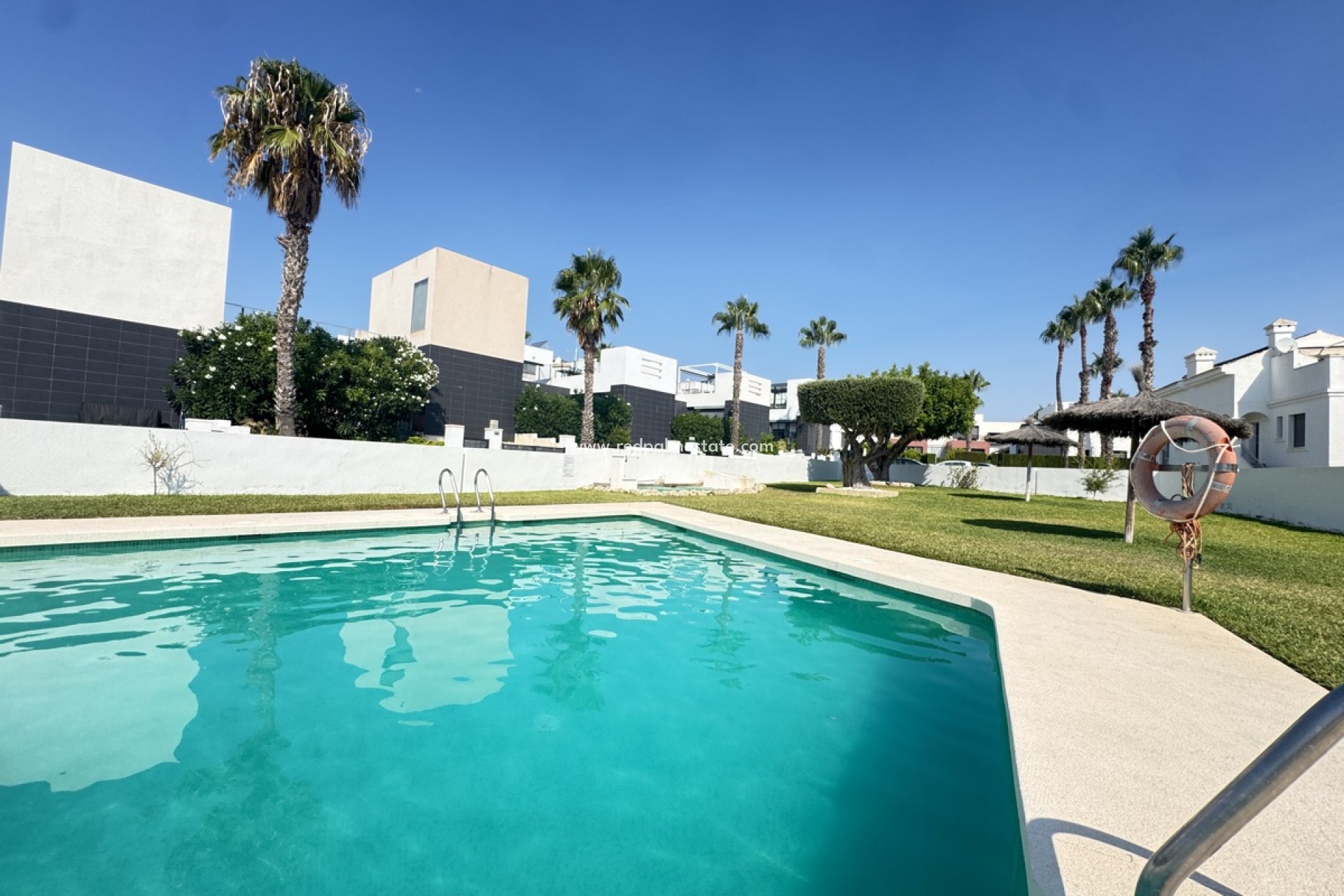 Videresalg - Villa -
Orihuela Costa - Villamartín