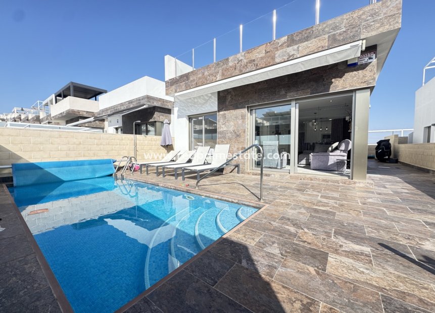 Videresalg - Villa -
Orihuela Costa - Villamartín