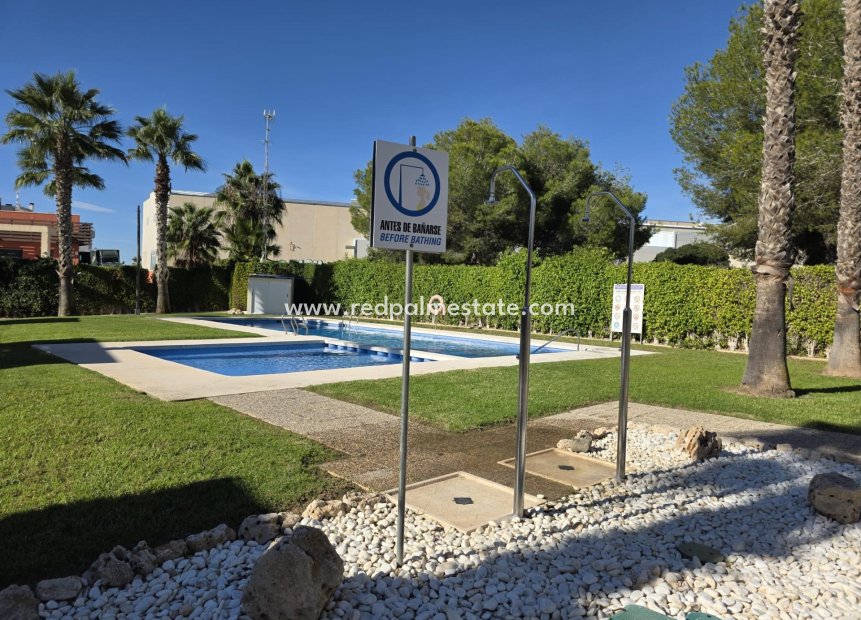 Videresalg - Villa -
Orihuela Costa - Villamartín