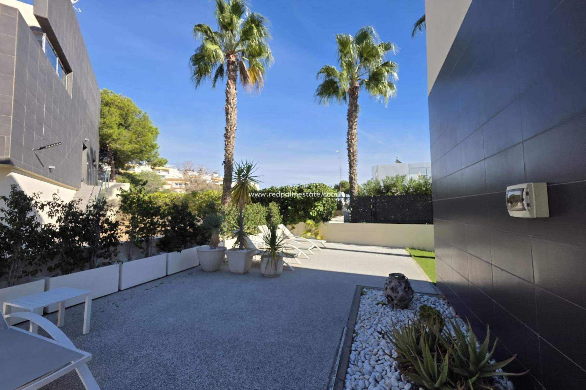 Videresalg - Villa -
Orihuela Costa - Villamartín