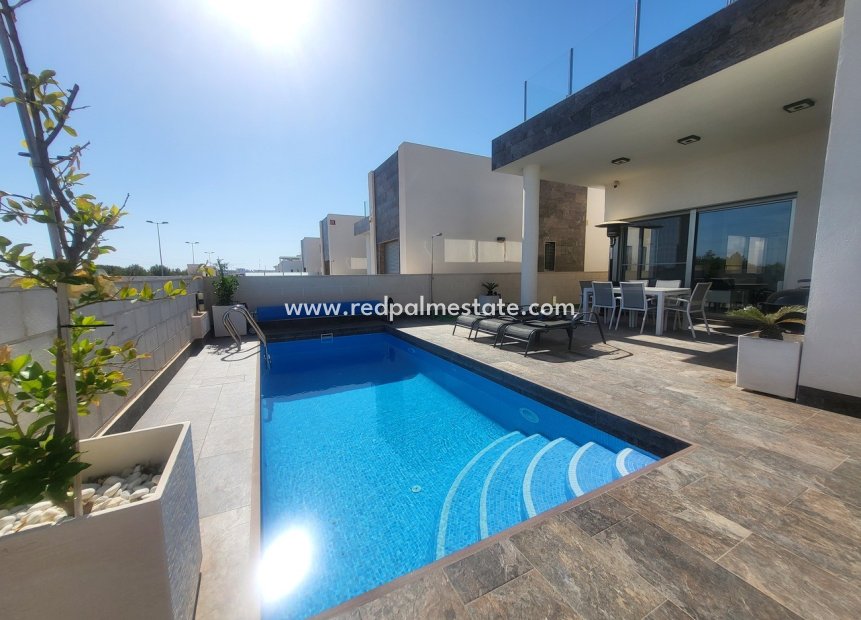 Videresalg - Villa -
Orihuela Costa - Villamartín