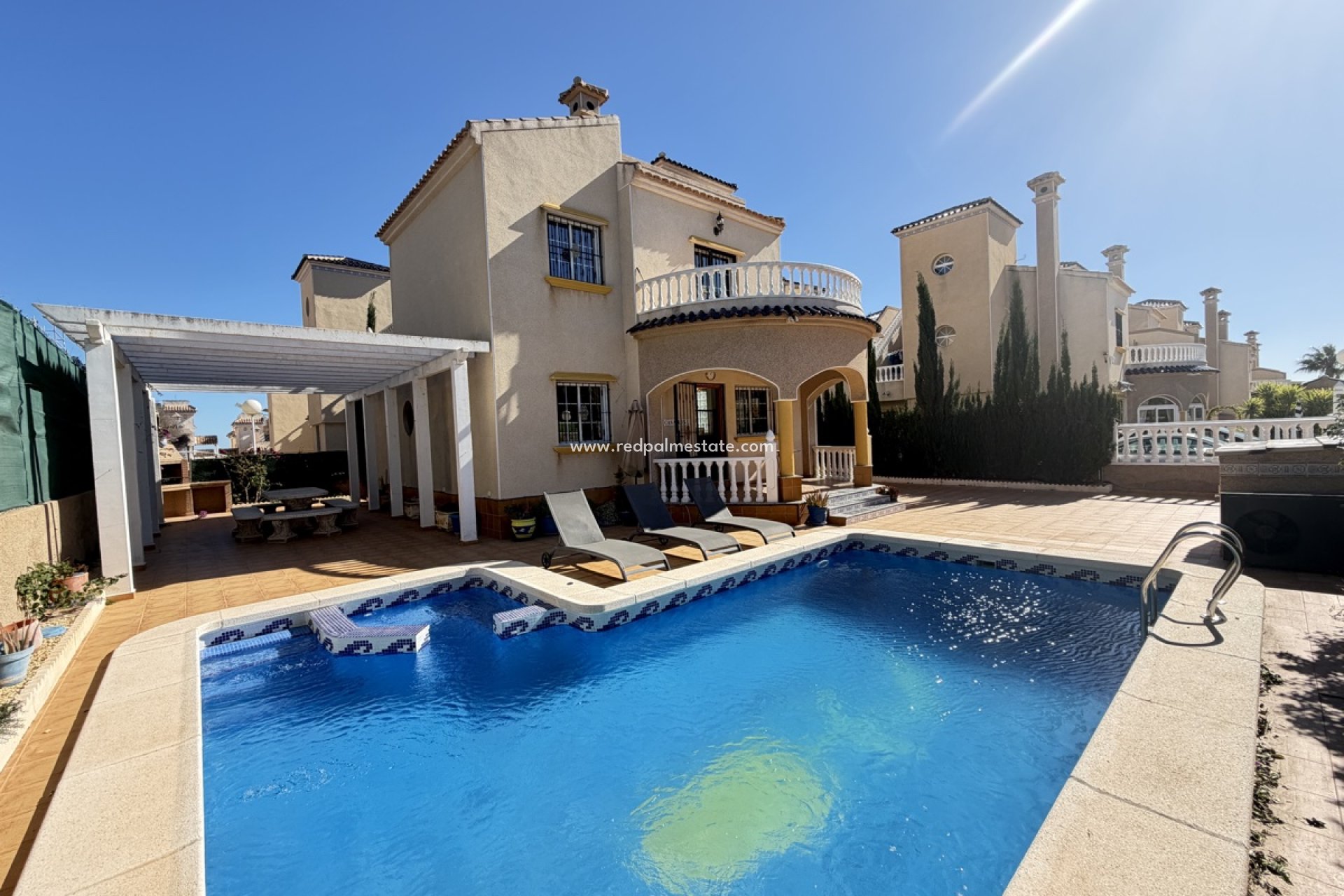 Videresalg - Villa -
Orihuela Costa - Villamartín
