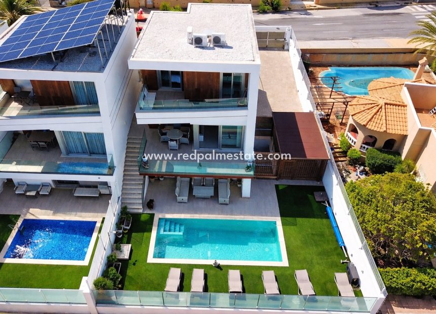 Videresalg - Villa -
Orihuela Costa - Villamartín