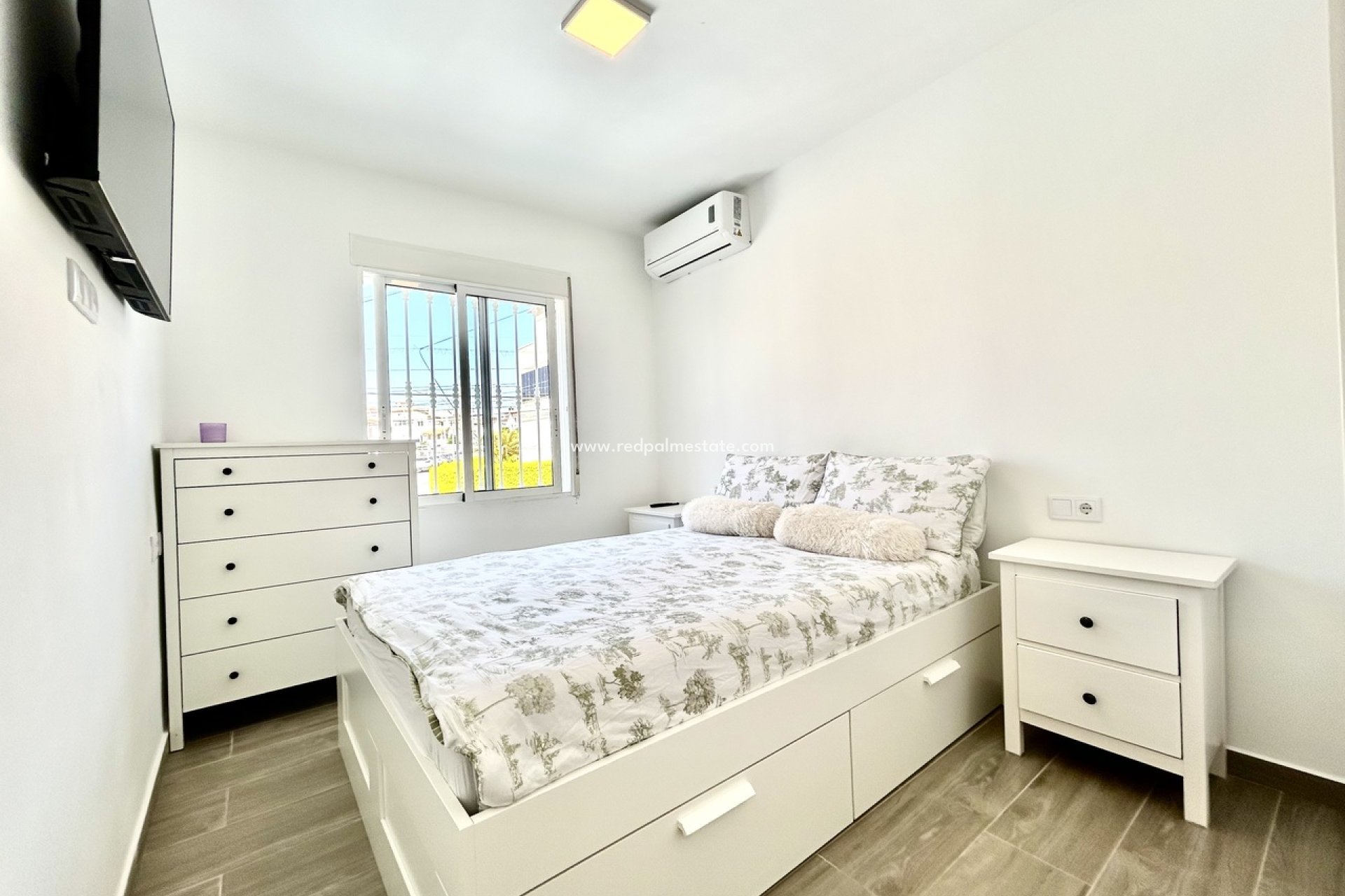 Videresalg - Villa -
Orihuela Costa - Villamartín