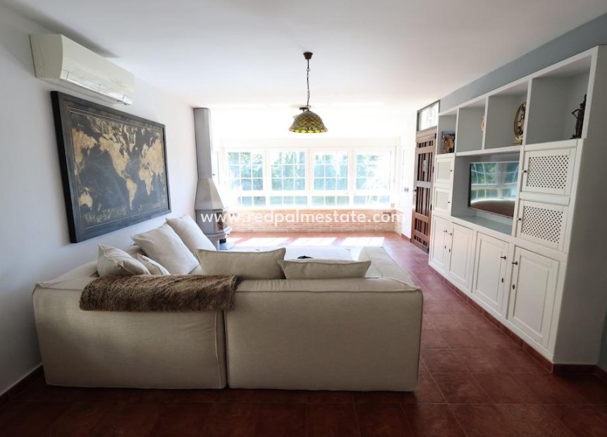 Videresalg - Villa -
Orihuela Costa - Villamartín