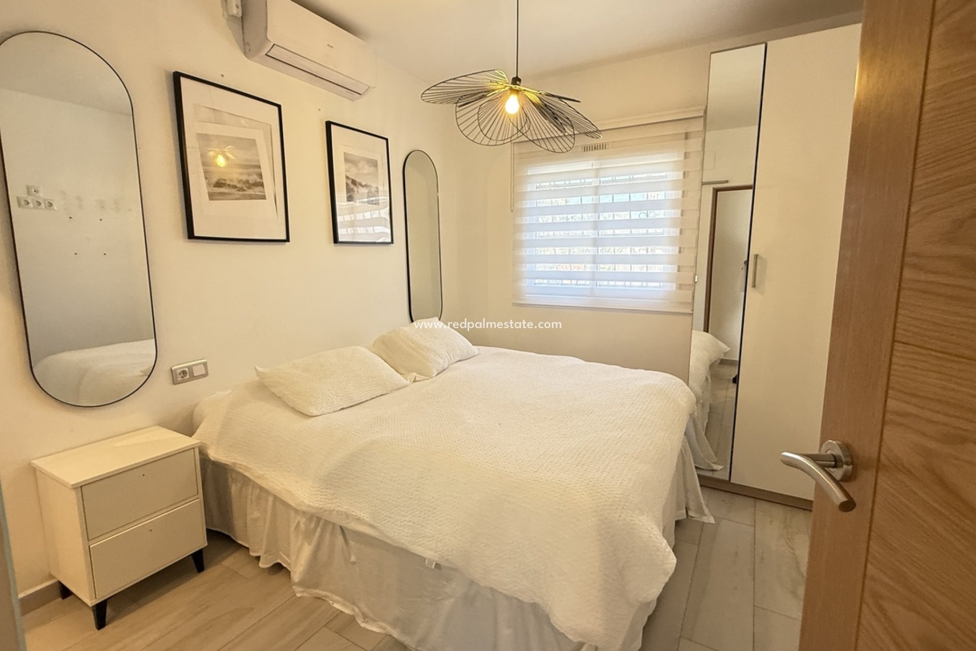 Videresalg - Villa -
Orihuela Costa - Villamartín