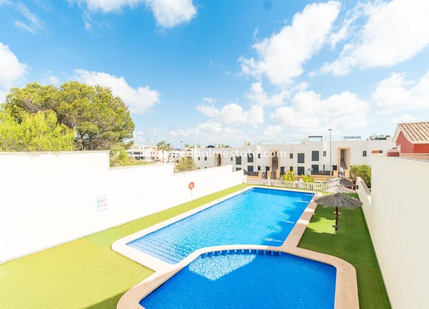 Videresalg - Villa -
Orihuela Costa - Villamartín