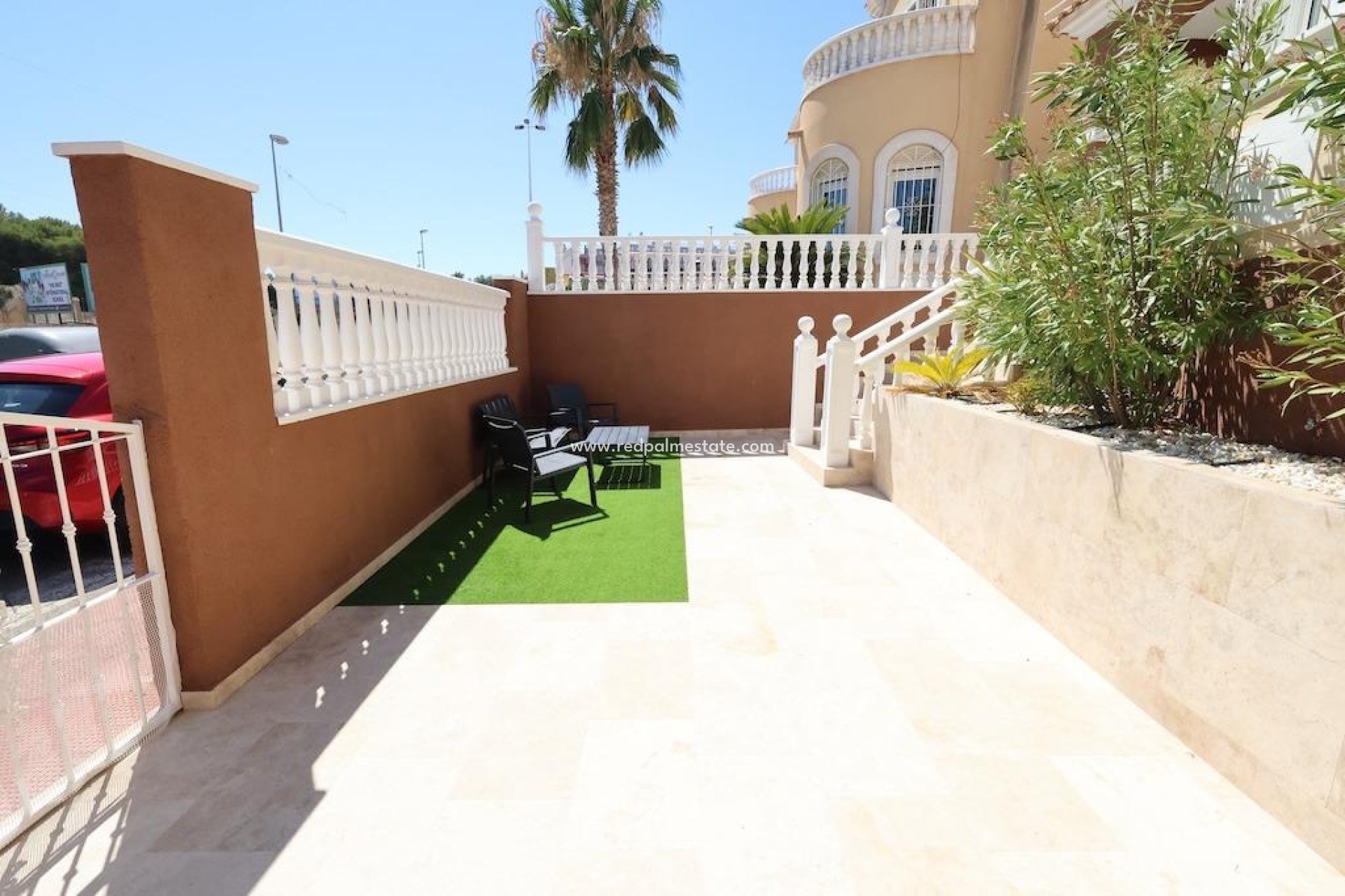 Videresalg - Villa -
Orihuela Costa