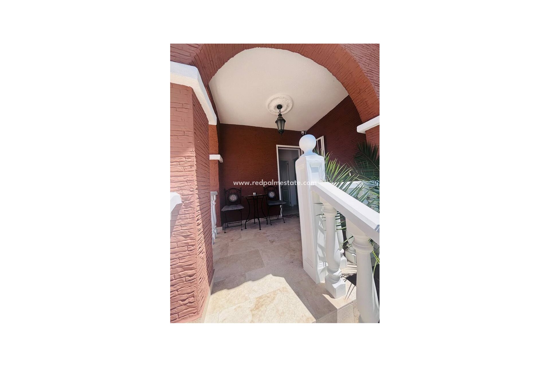Videresalg - Villa -
Orihuela Costa
