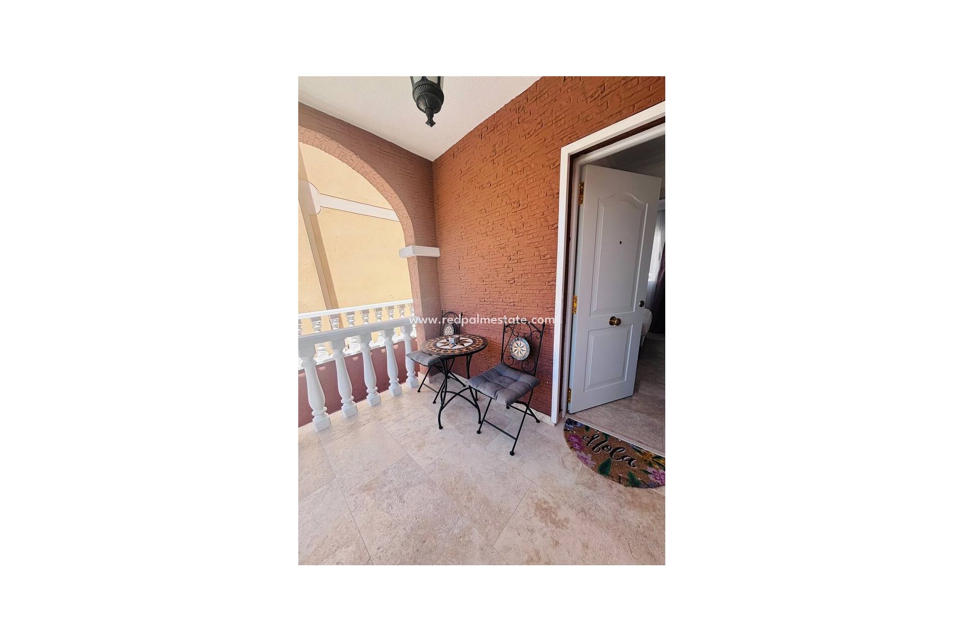 Videresalg - Villa -
Orihuela Costa