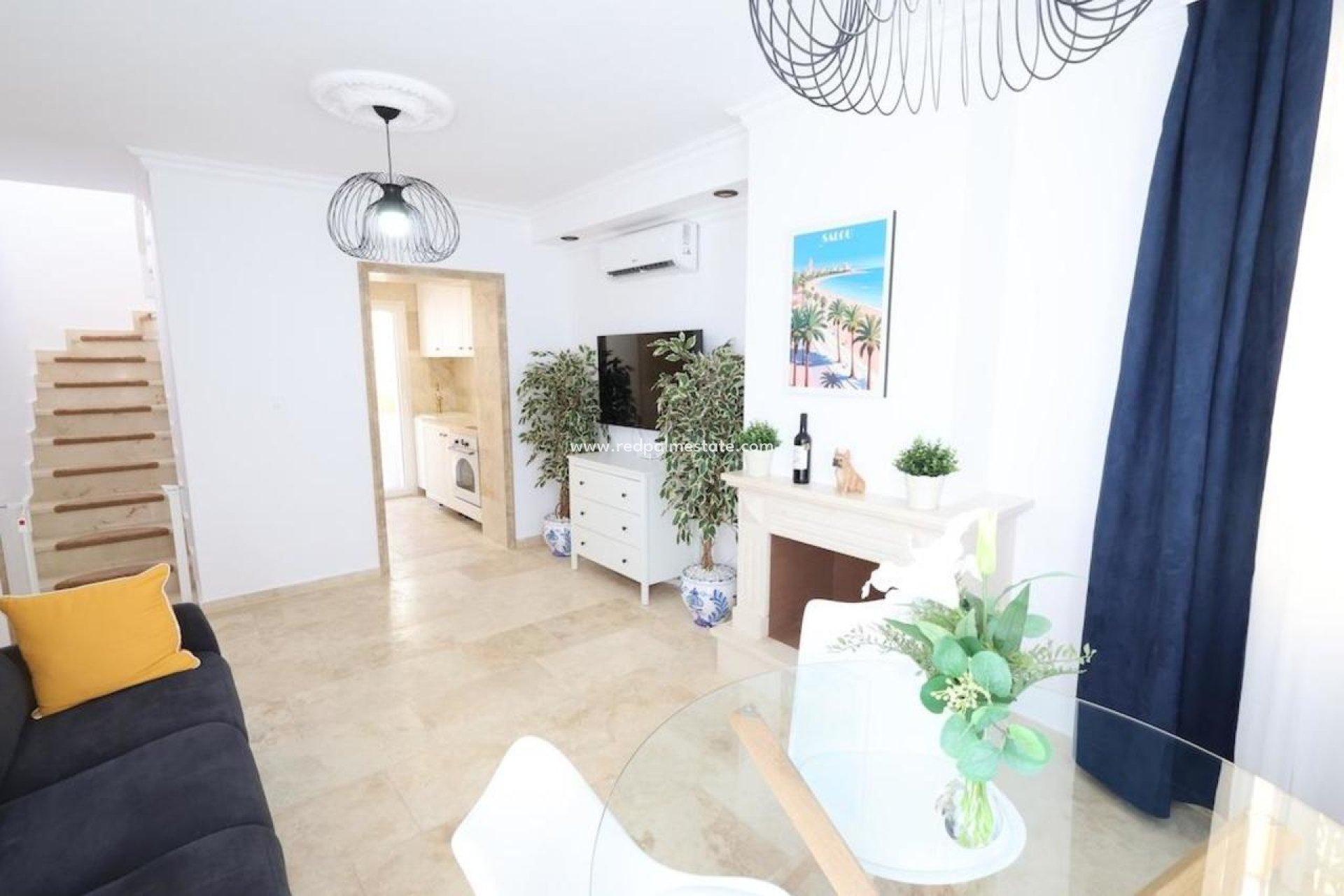 Videresalg - Villa -
Orihuela Costa