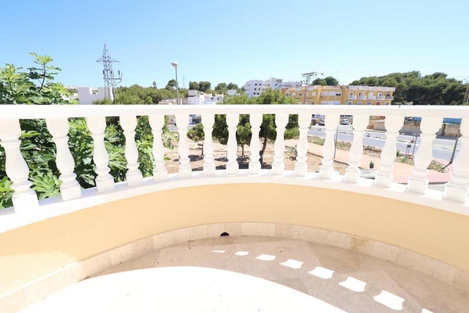 Videresalg - Villa -
Orihuela Costa
