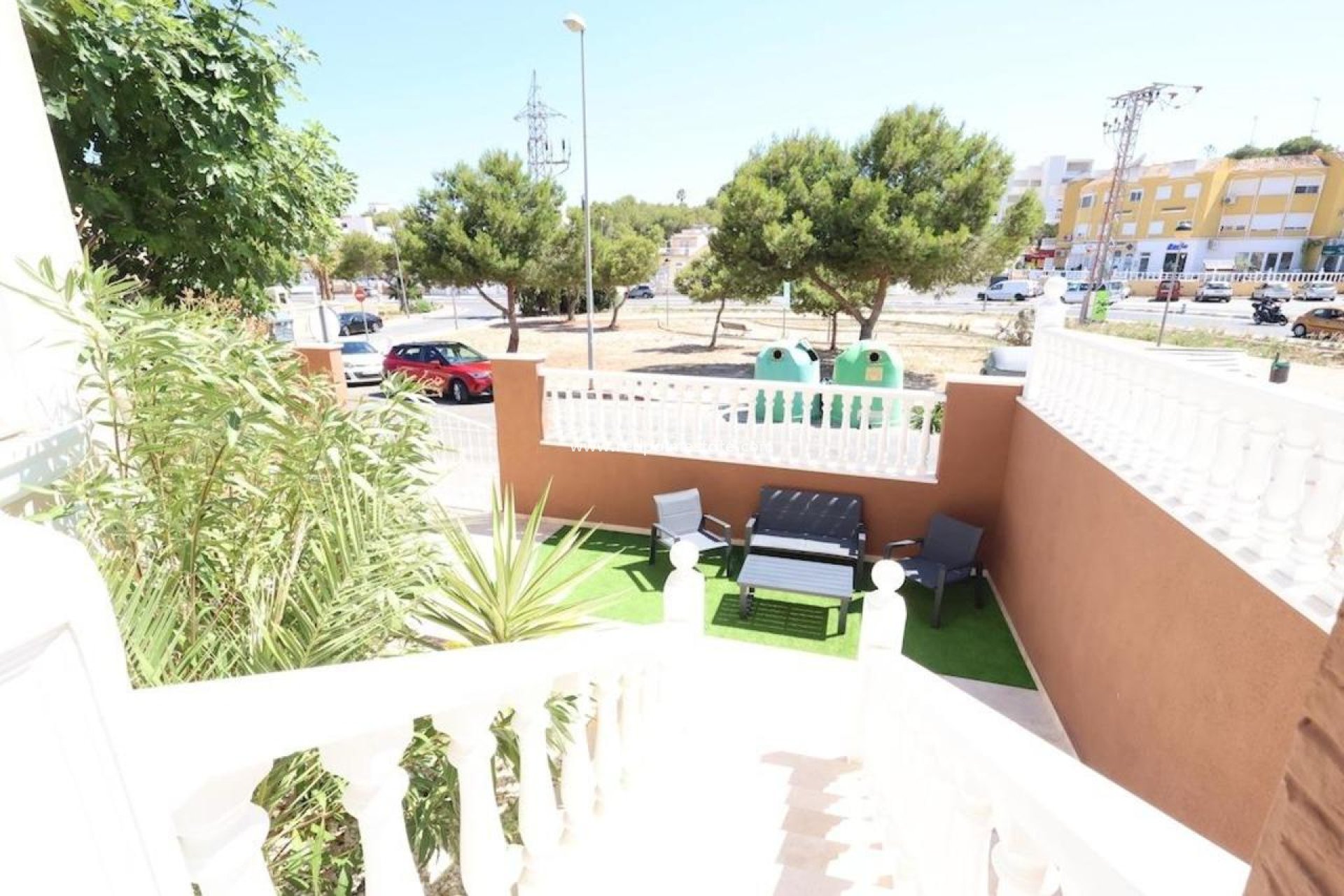 Videresalg - Villa -
Orihuela Costa