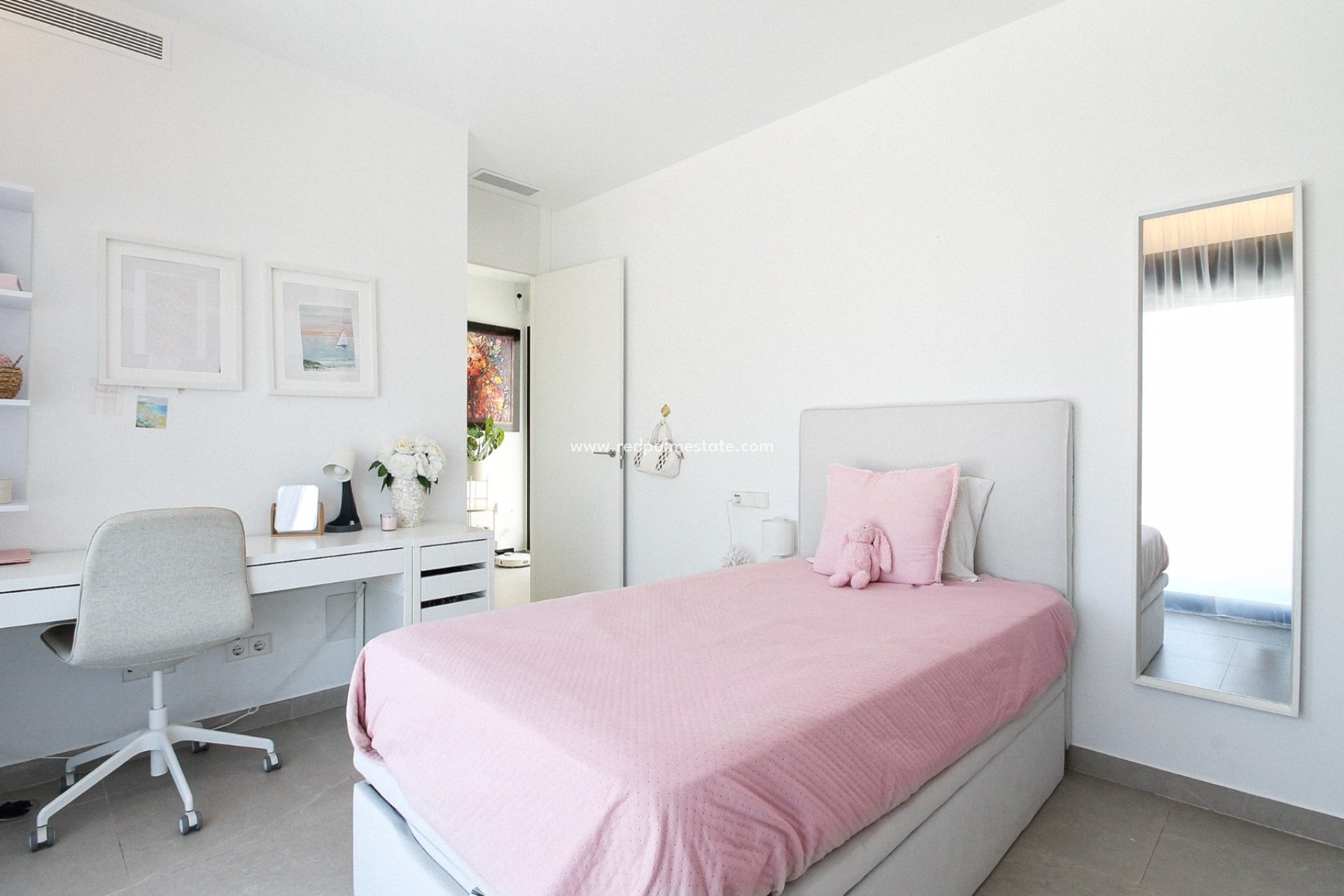 Videresalg - Villa -
Orihuela Costa