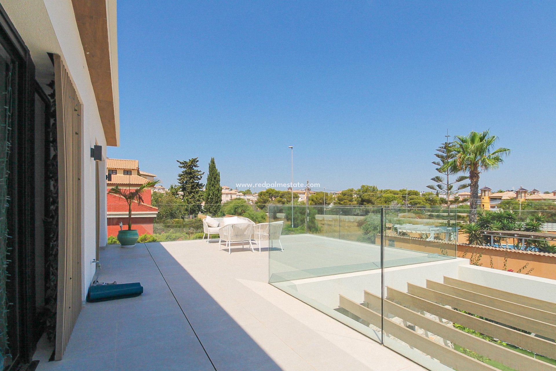 Videresalg - Villa -
Orihuela Costa