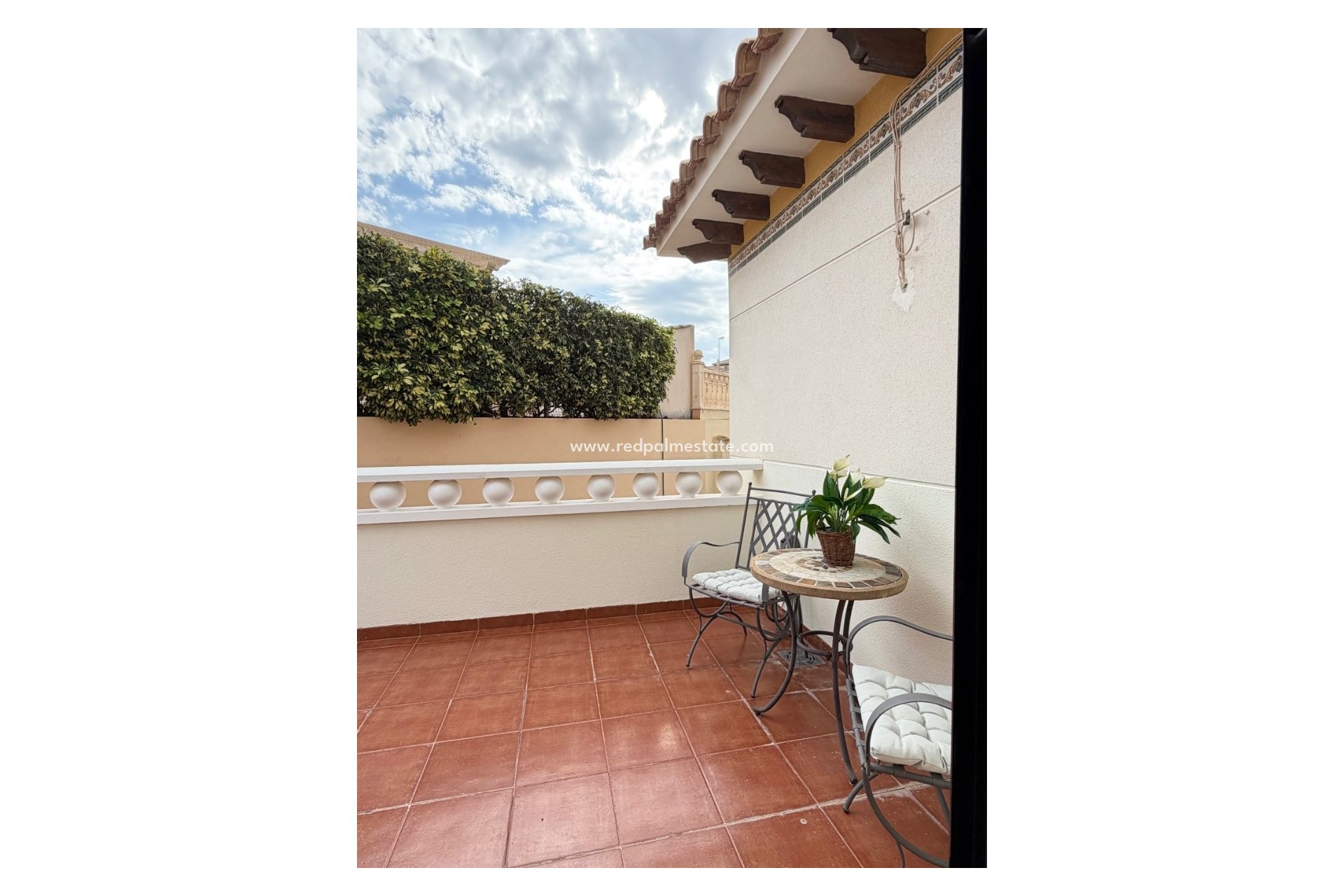 Videresalg - Villa -
Orihuela Costa