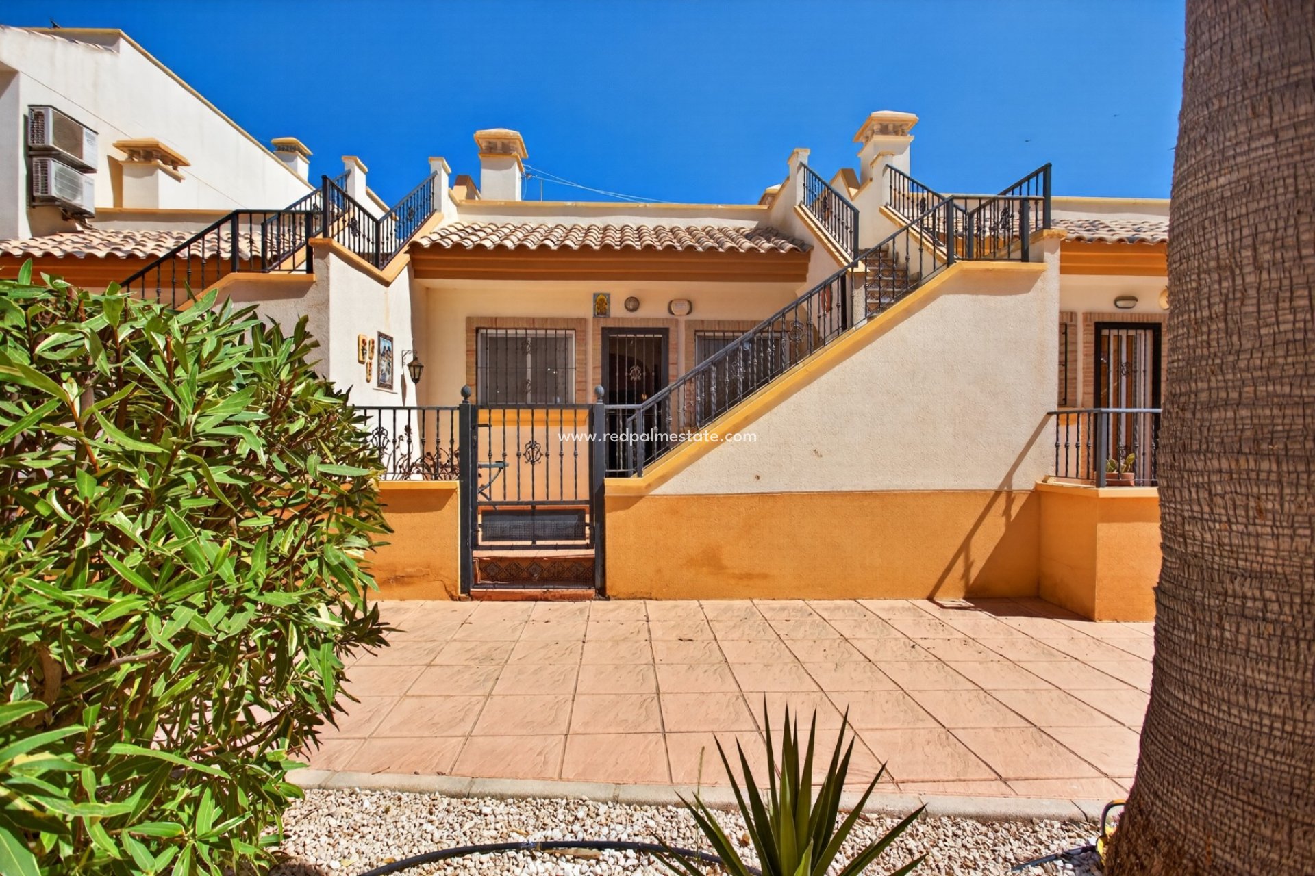 Videresalg - Villa -
Orihuela Costa