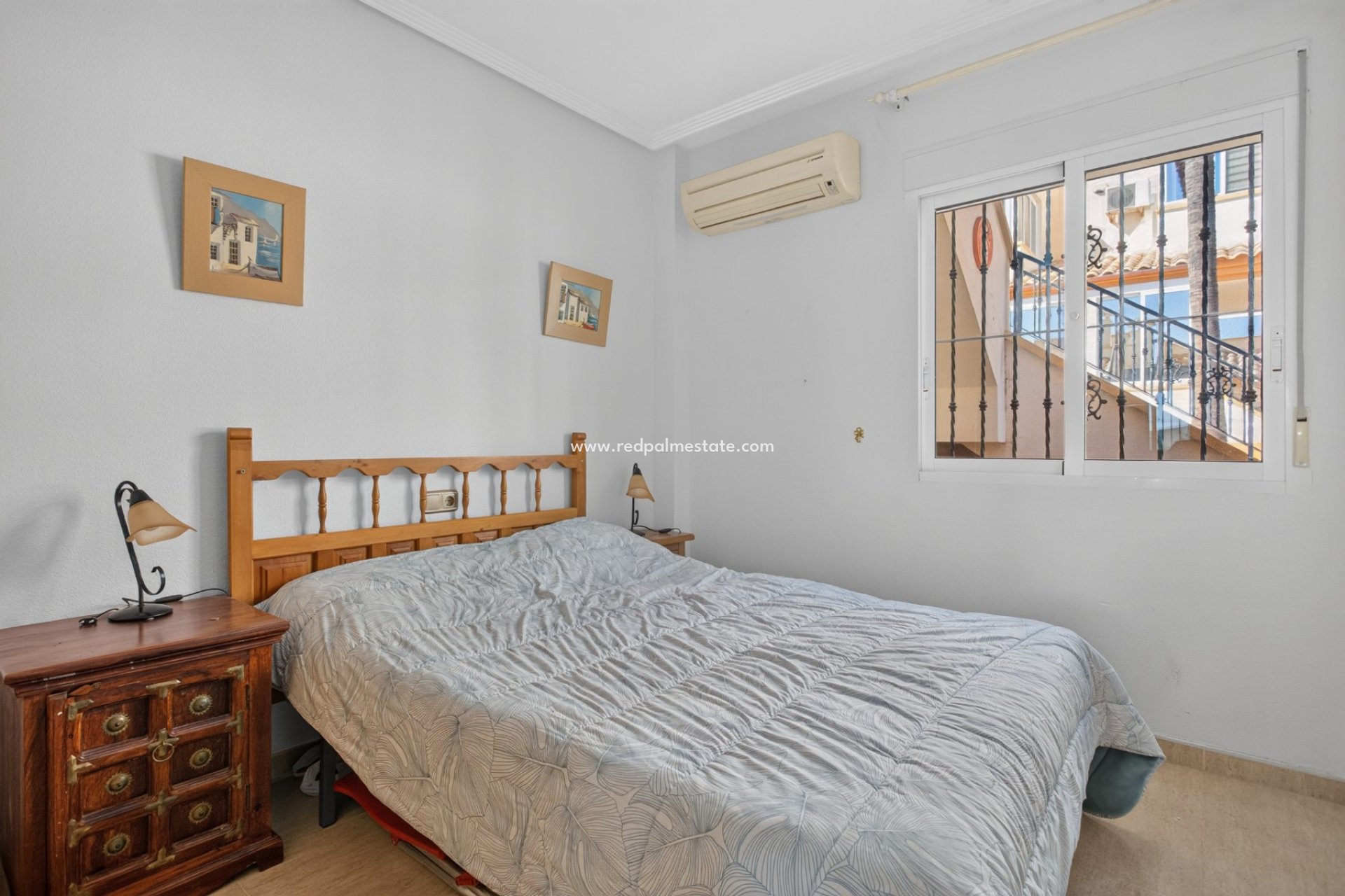 Videresalg - Villa -
Orihuela Costa