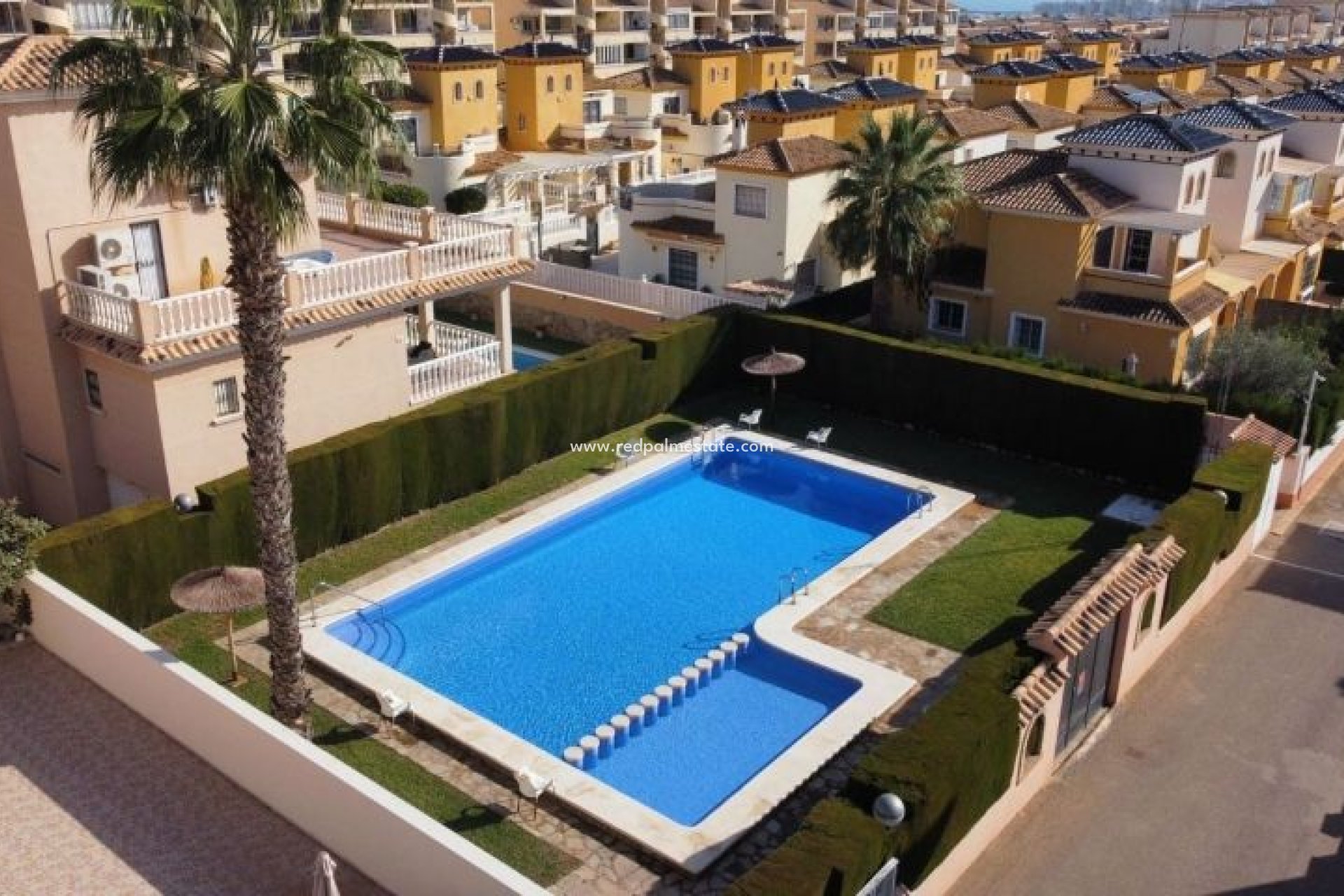 Videresalg - Villa -
Orihuela Costa