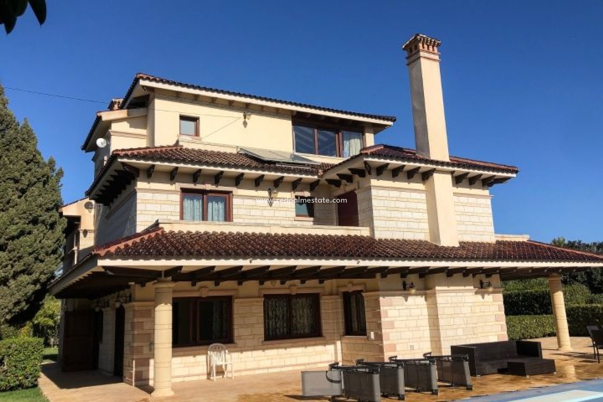 Videresalg - Villa -
Orihuela Costa