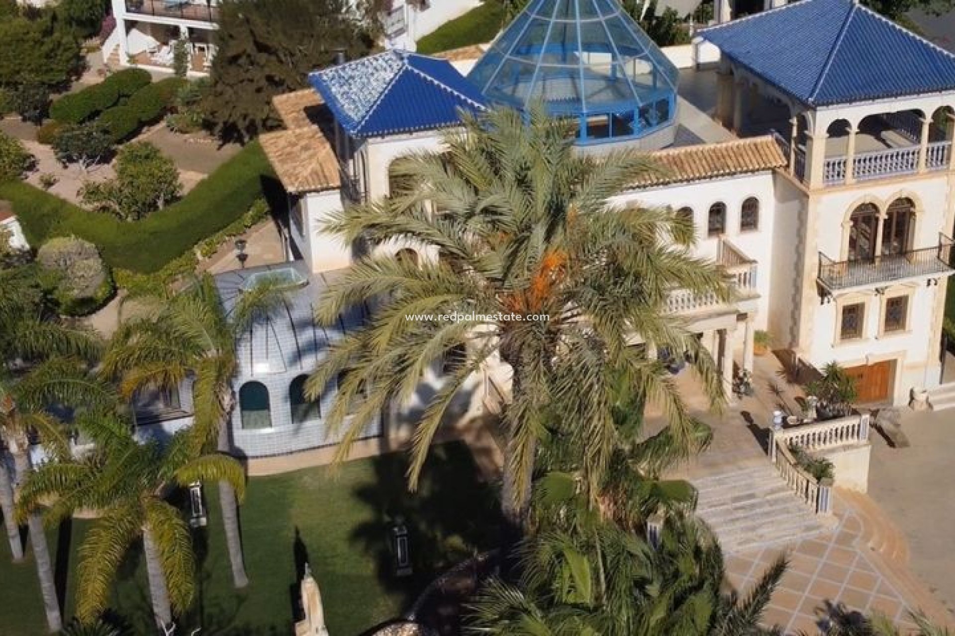 Videresalg - Villa -
Orihuela Costa