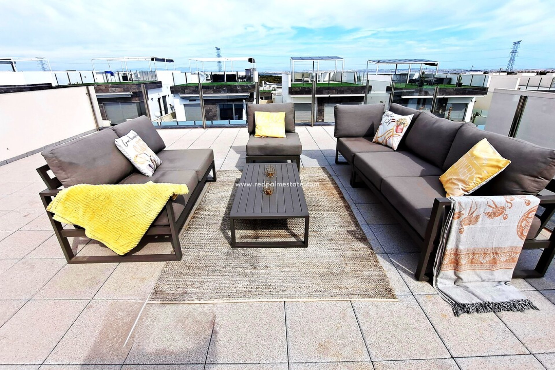 Videresalg - Villa -
Orihuela Costa